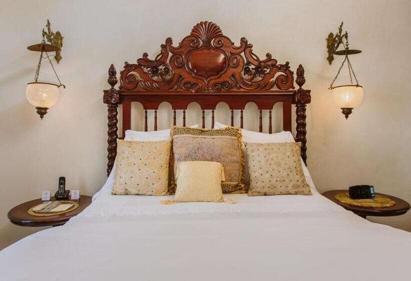 Juniorsvit, Hacienda San Angel