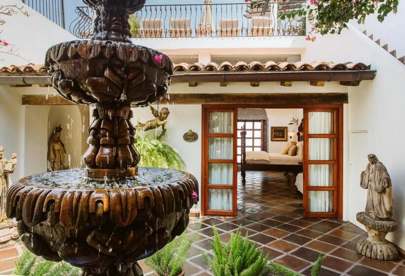 Juniorsvit, Hacienda San Angel