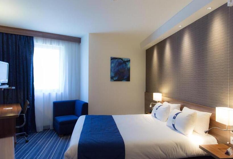 스탠다드 룸, Holiday Inn Express Toulon   Est, An Ihg