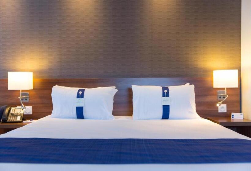 스탠다드 룸, Holiday Inn Express Toulon   Est, An Ihg