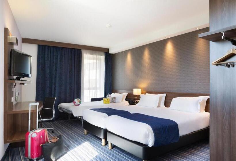 스탠다드 룸, Holiday Inn Express Toulon   Est, An Ihg