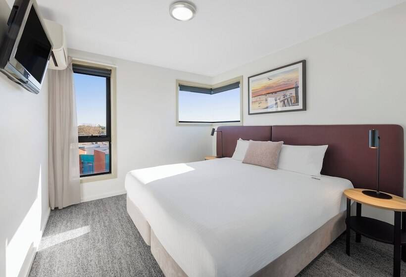 Апартаменты 3 Спальни, Quest Werribee
