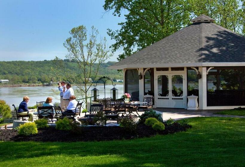 스탠다드 룸 킹사이즈 침대, Riverside Inn Bed And Breakfast