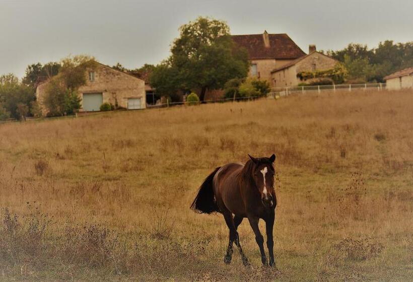 Семейный Номер Вид на Сад, Chambre D Hôte La Source Domaine De Fonpeyroune
