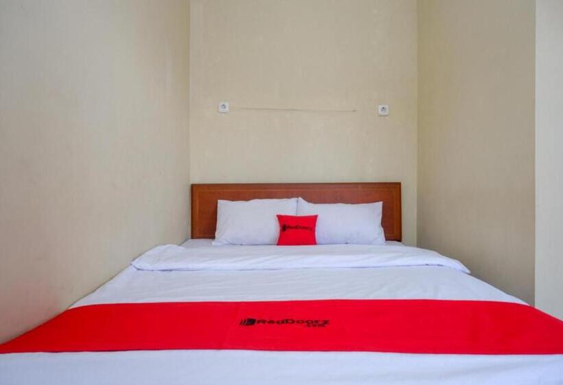 Номер Стандарт, Reddoorz Syariah Near Terminal Mendolo Wonosobo 2