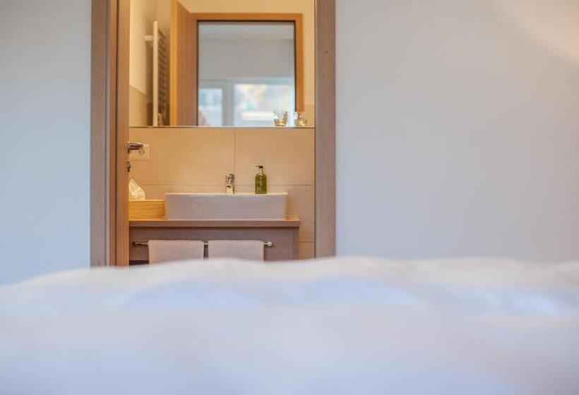Номер Стандарт, Pflugwirts Hotel Und Gasthaus