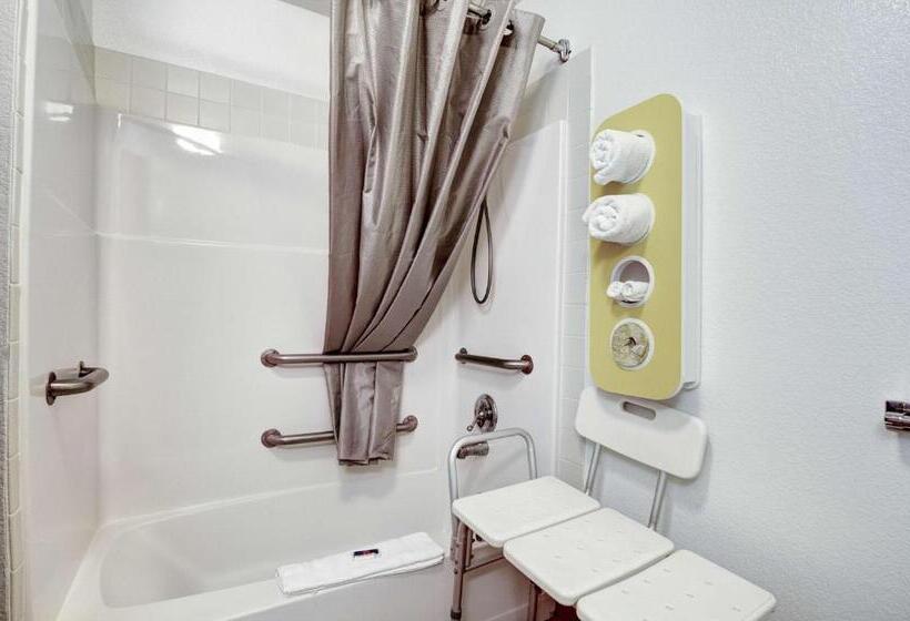 Стандартный Номер Кровать Кинг, Motel 6colby, Ks