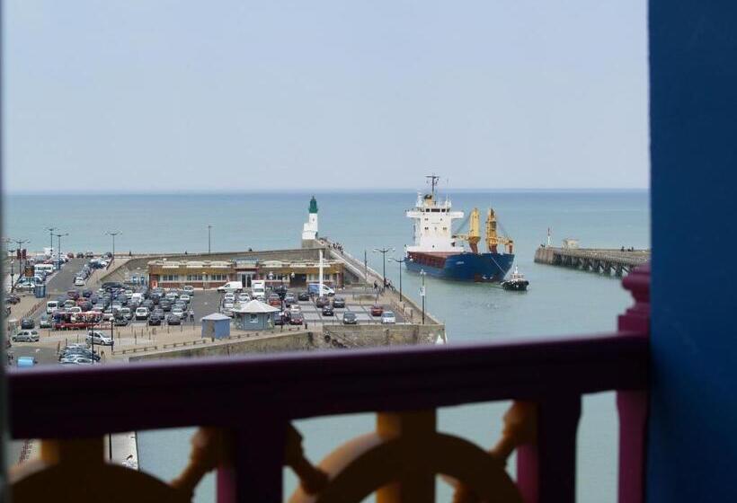 Номер Стандарт Вид на Море, De Calais