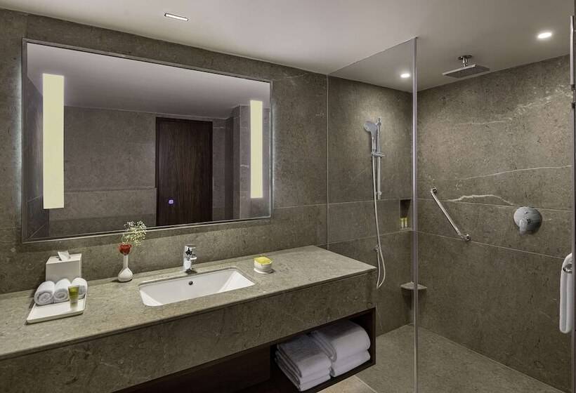 标准间带阳台, Hyatt Centric Rajpur Road Dehradun