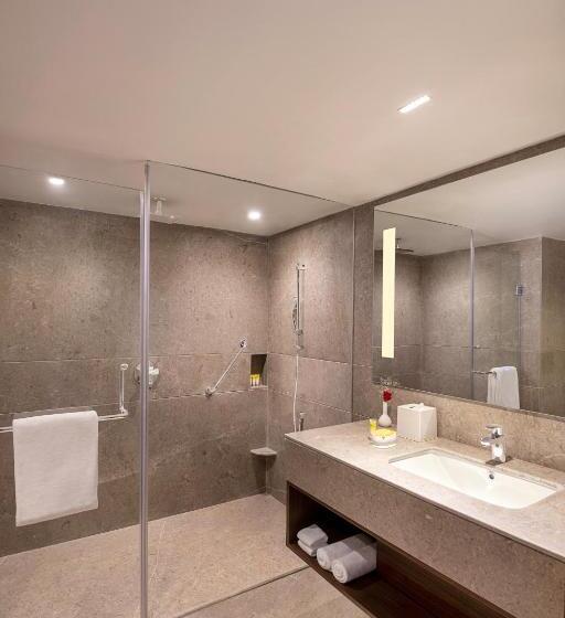 带大床的行政房间, Hyatt Centric Rajpur Road Dehradun