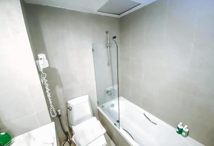 اتاق لوکس, Nern Chalet Beachfront