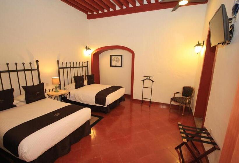 اتاق استاندارد با 2 تخت دوبل, Santa Regina