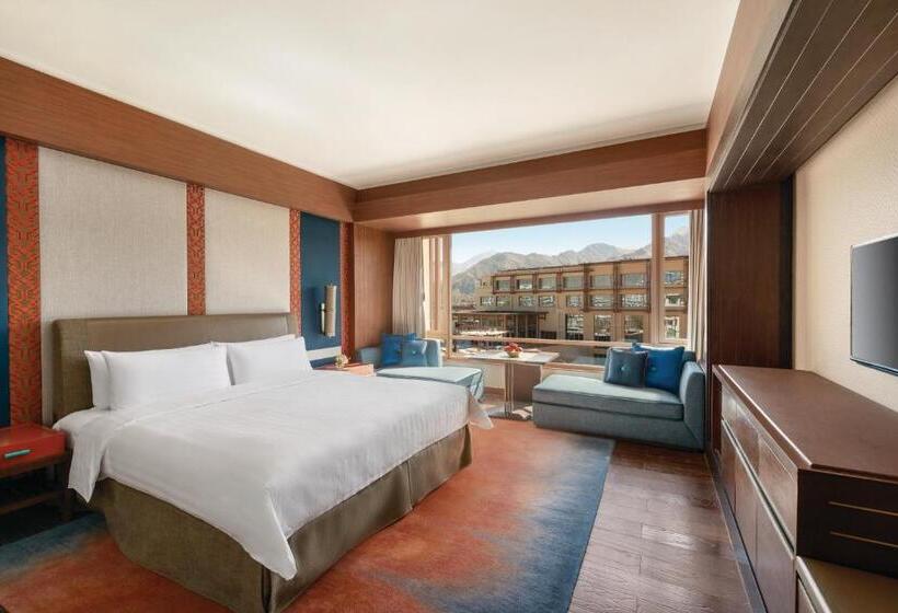 Номер Клуб Кровать Кинг, Shangrila Lhasa
