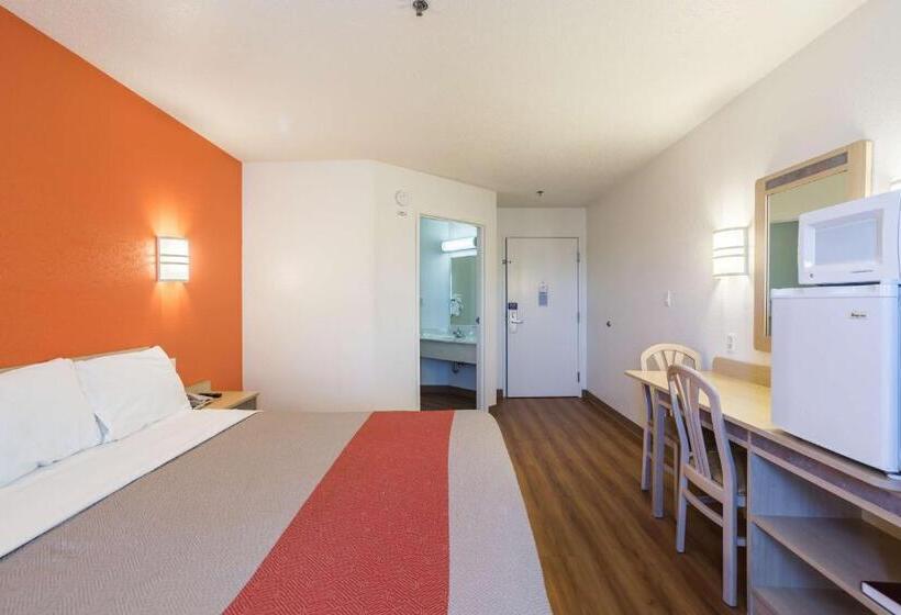 Стандартный Номер Кровать Кинг, Motel 6dale, In