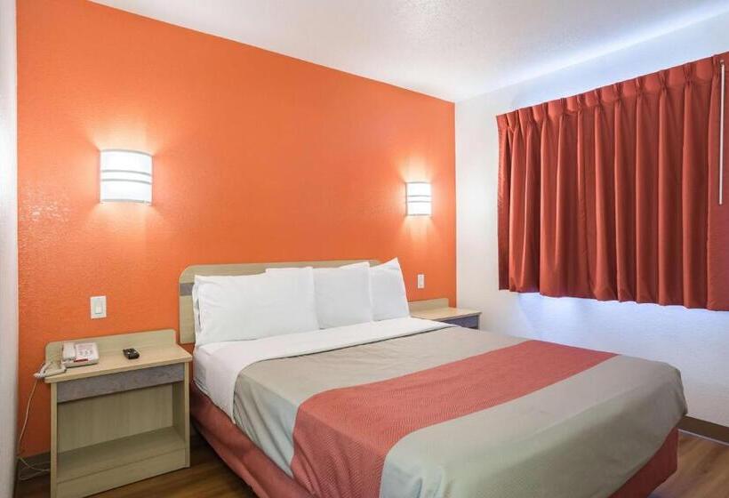 Стандартный Номер Кровать Кинг, Motel 6dale, In