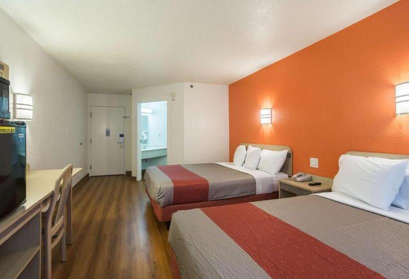 Номер Стандарт Адаптированный для Инвалидов, Motel 6dale, In