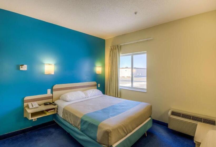 デラックスルーム, Motel 6estevan, Sk