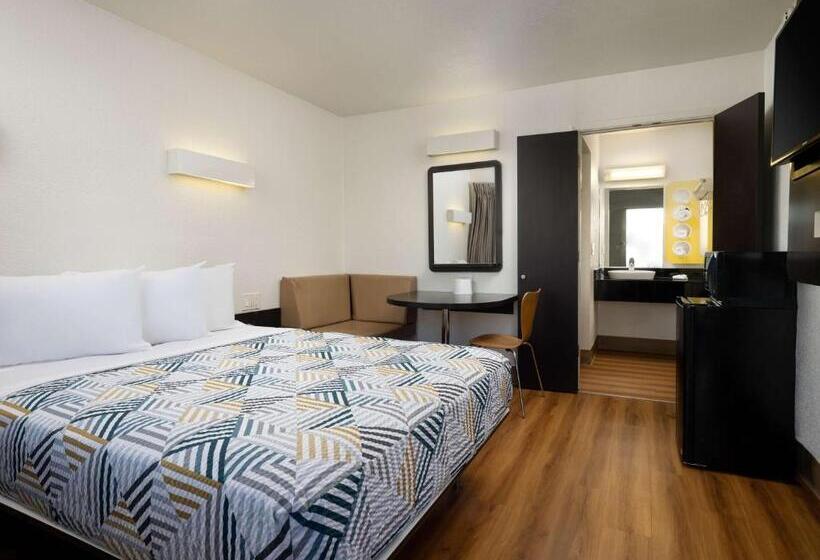 Номер Стандарт Адаптированный для Инвалидов, Motel 6goleta, Ca  Santa Barbara