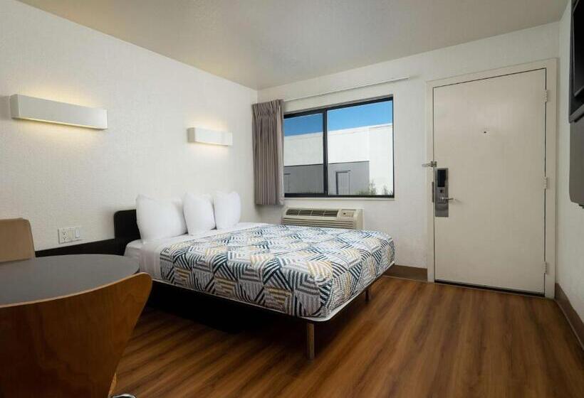 Номер Стандарт Адаптированный для Инвалидов, Motel 6goleta, Ca  Santa Barbara