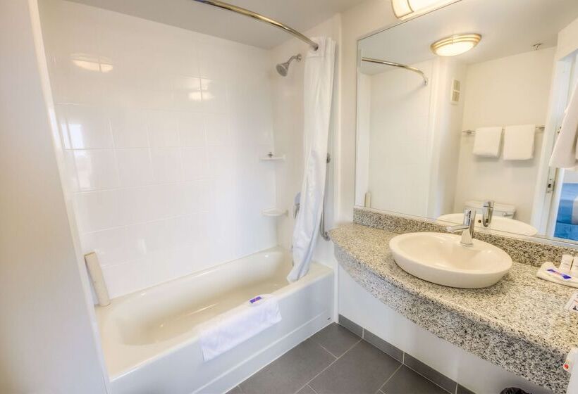 デラックスルーム, Motel 6estevan, Sk
