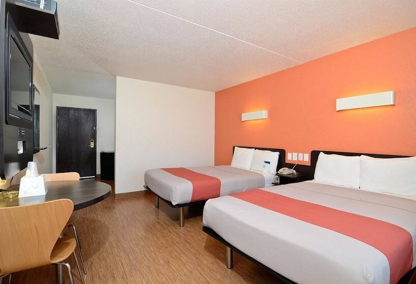Номер Стандарт 2 Двуспальные Кровати, Motel 6south Haven, Ks