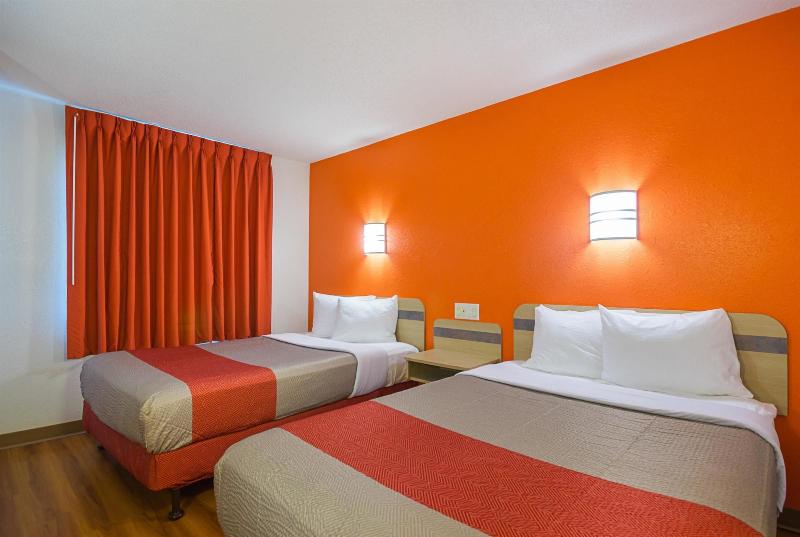 标准间, Motel 6whitby, On  Toronto East