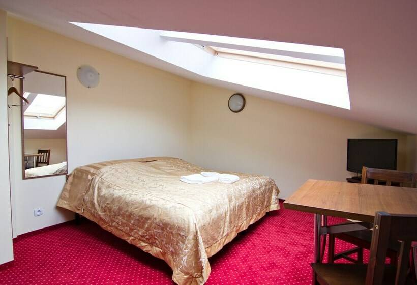 اتاق استاندارد یک نفره, Versal Aparthotel Airport Modlin