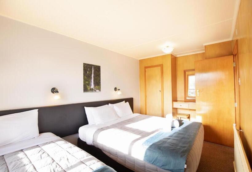 Апартаменты 3 Спальни, Alpine View Motel