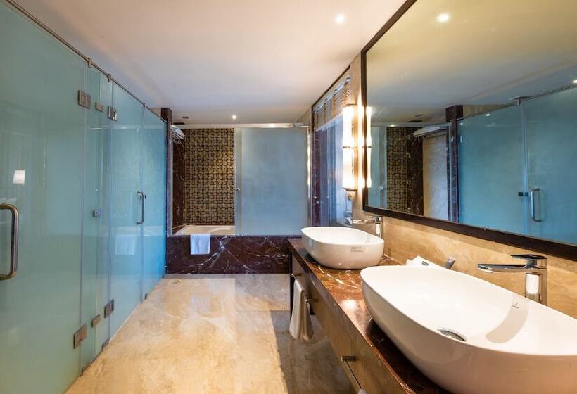 Люкс, Express Inn The Business Luxury