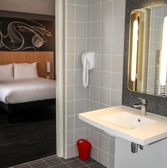 Классический Номер, Ibis Saintgenispouilly Geneve