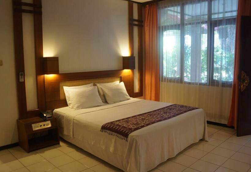 Номер Deluxe, Puri Naga Beachfront Cottages