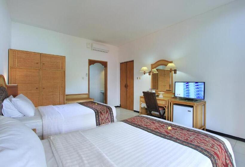 Номер Стандарт Смежный, Puri Naga Beachfront Cottages