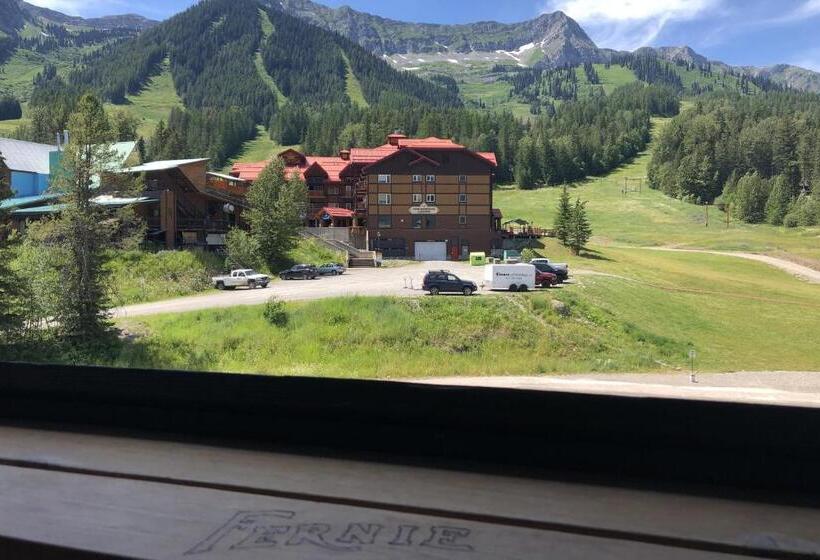 Апартаменты Deluxe 3 Спальни, The Griz Inn By Park Vacation Management
