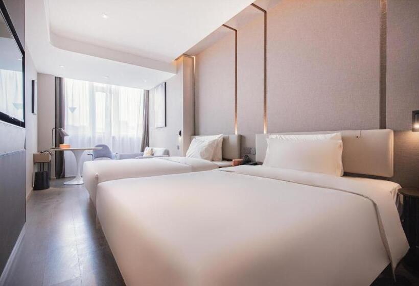 Номер Deluxe, Atour Hotel Qingdao Cbd Hangzhou Road