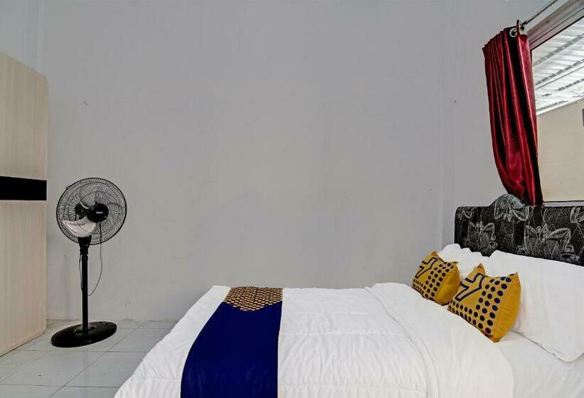 Номер Economy, Spot On 91699 Homestay Hj Lela Syariah