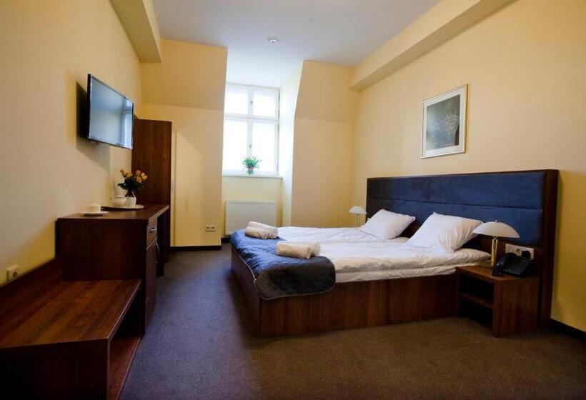 Номер Стандарт, Aparthotel W Pałacu