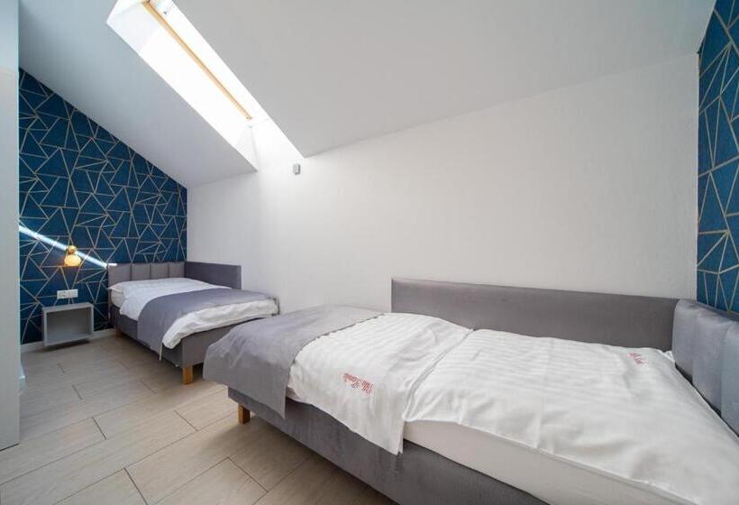 Апартаменты 3 Спальни, Villa Kamila
