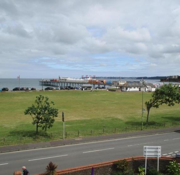 Номер Стандарт Вид на Море, Sefton Lodge Seafront ,panoramic Sea View Ensuite Balconys Available, Guest Garden
