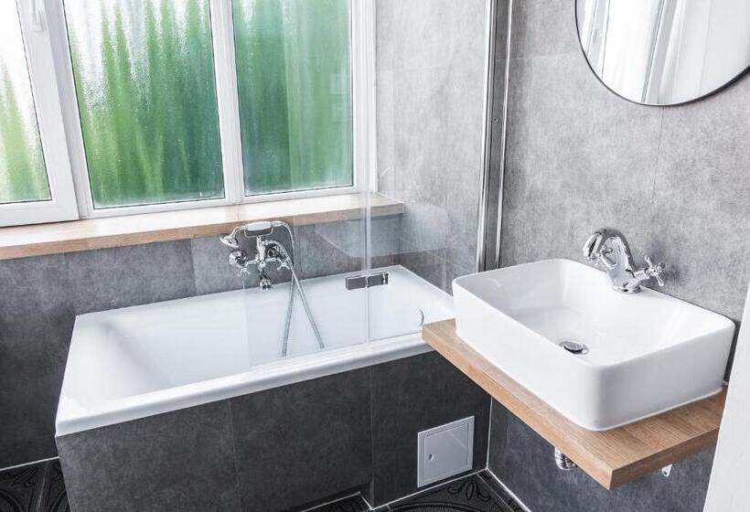 Номер Deluxe, Perła świeradowa