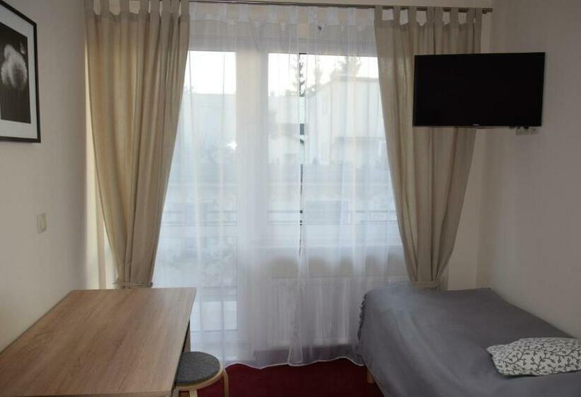 Номер Стандарт Индивидуальный, Botanik Hostel