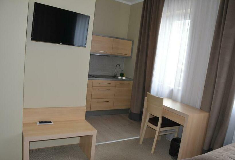 Номер Стандарт, Emef Centrum Szkoleniowo Serwisowe
