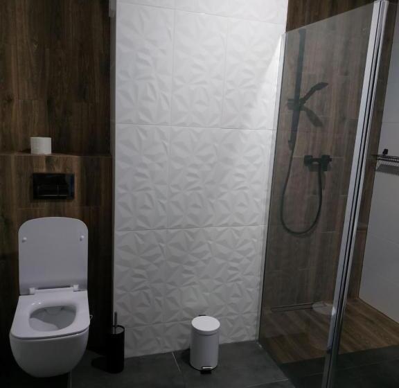Вилла 4 Спальни, Villove Domy Spa