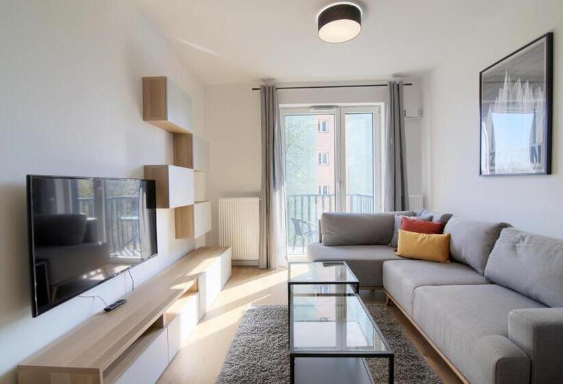 Апартаменты 1 Спальня с Балконом, Apartments In   Podgórna