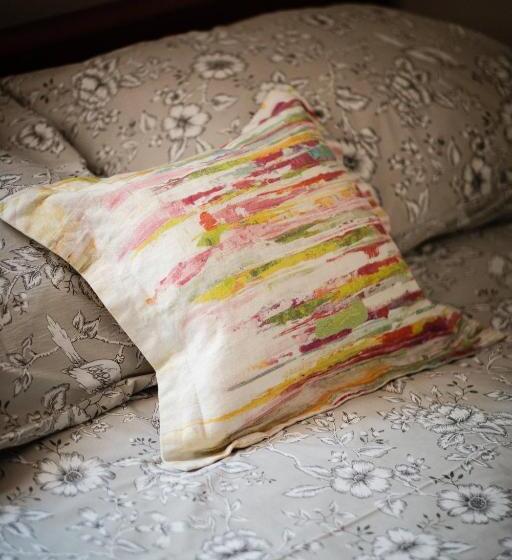 غرفة قياسية ثلاثية, Dom Malowany