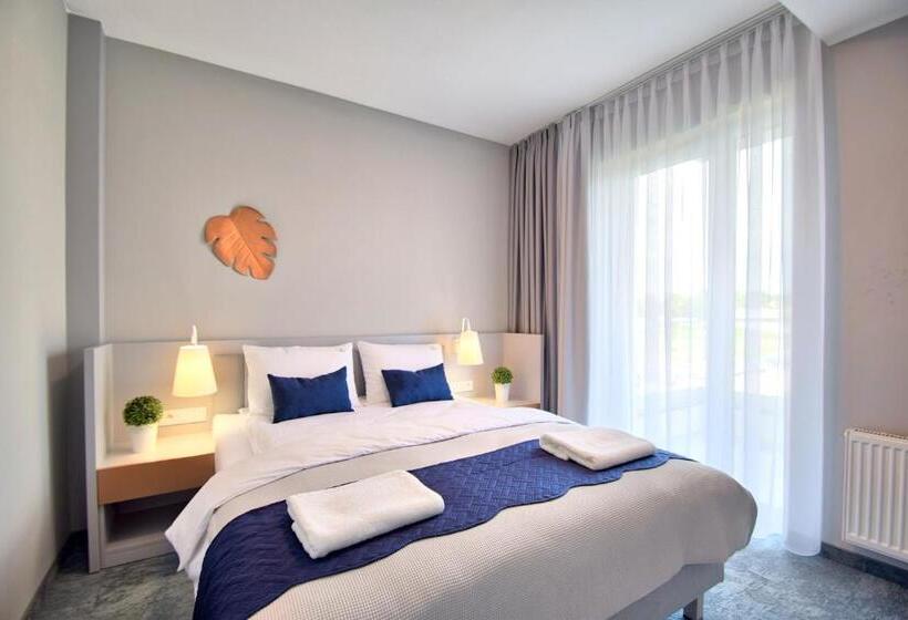 اتاق لوکس, Savana Resort Mielno