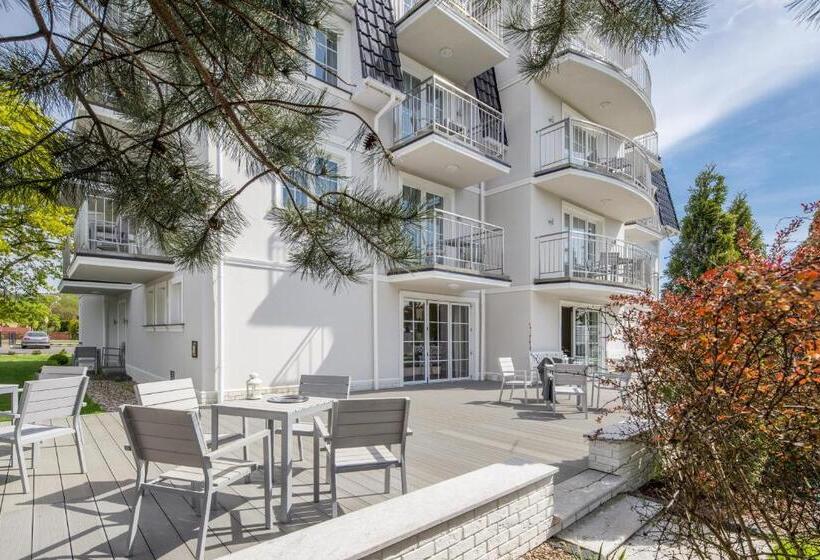 Трехместный Номер Стандарт с Балконом, Villa Astra Baltica