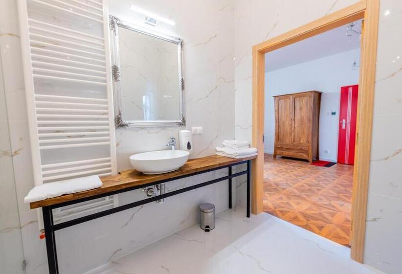 Четырехместный Номер Стандарт, Kamienica Zamenhofa   Apartamenty Na Wynajem