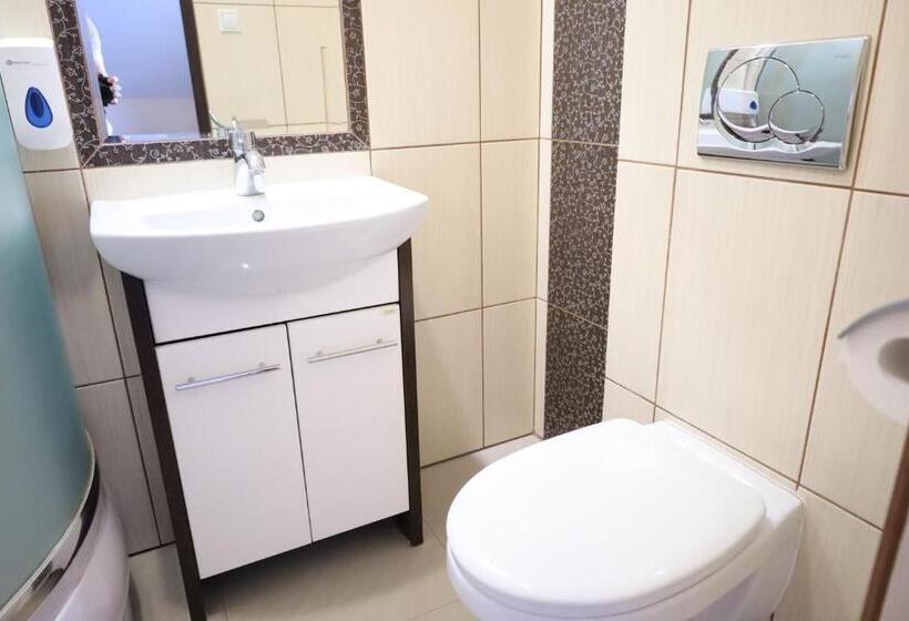 Стандартный Номер Кровать Кинг, Zakarczmie Stokrotka