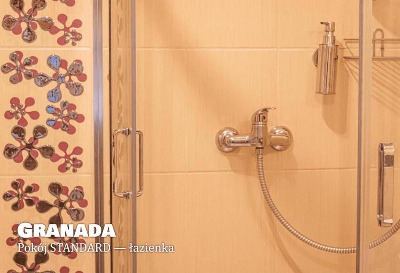 Четырехместный Номер Стандарт, Granada Pensjonat & Spa
