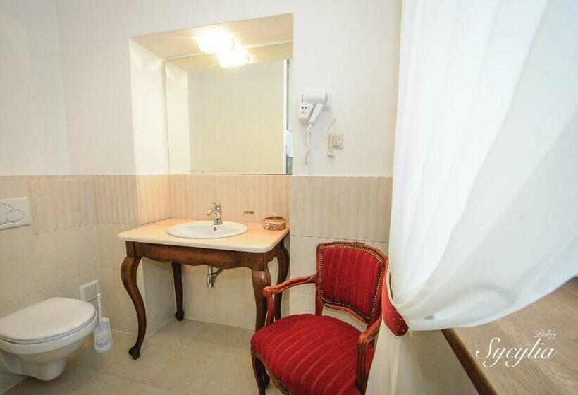 اتاق استاندارد یک نفره, Sempre B&b